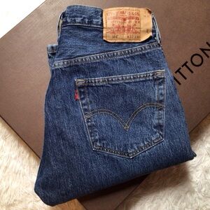 VTG Levi’s 501 100% Rigid Cotton 33 30 Y2K 2000s Booty Jeans Straight Mom Dad 90